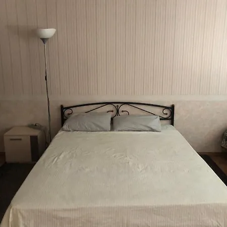 Апартаменты С Террасой У Моря Прованс 2 Комнаты Apartment *
